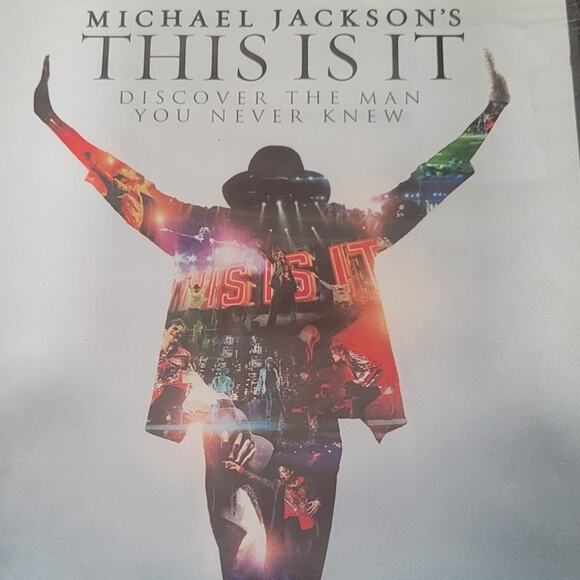 Michael Jackson’s This Is It DVD 2009 King of Pop Concert Documentary - Picture 3 of 5